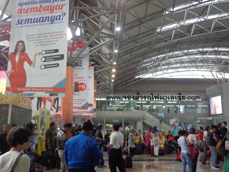 ภาพภายในสถานีรถไฟ kl sentral malaysia
